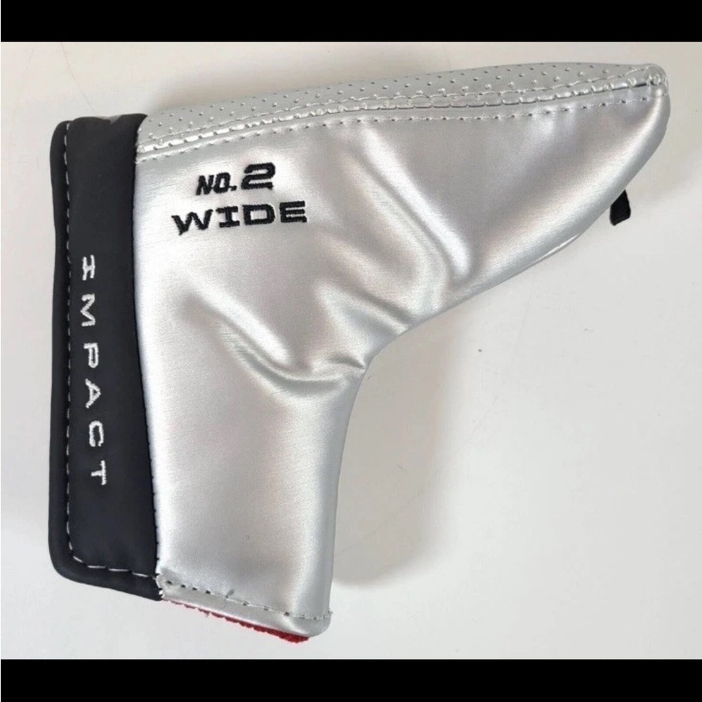 NEW Tommy Armour Impact No. 2 Wide Blade Putter Head Cover Black Silver Magnetic